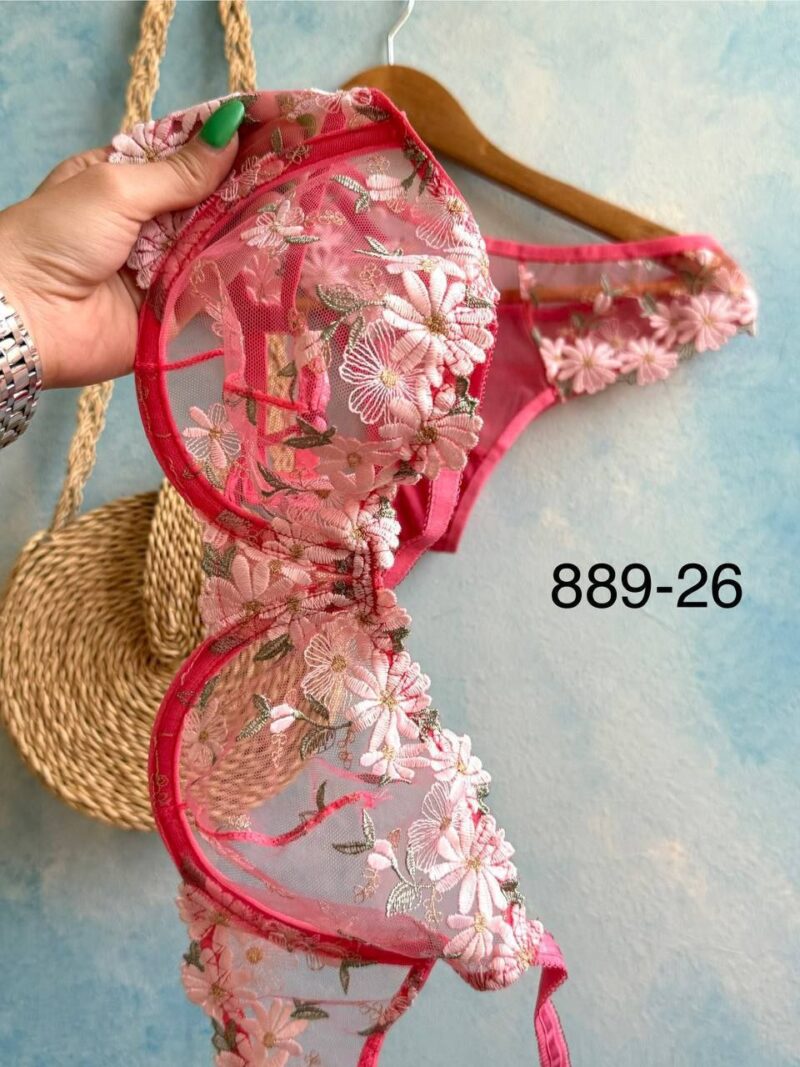 عکس محصول رنگ سرخابی ست فانتزی دانتل اروپایی انوشه – کد 889